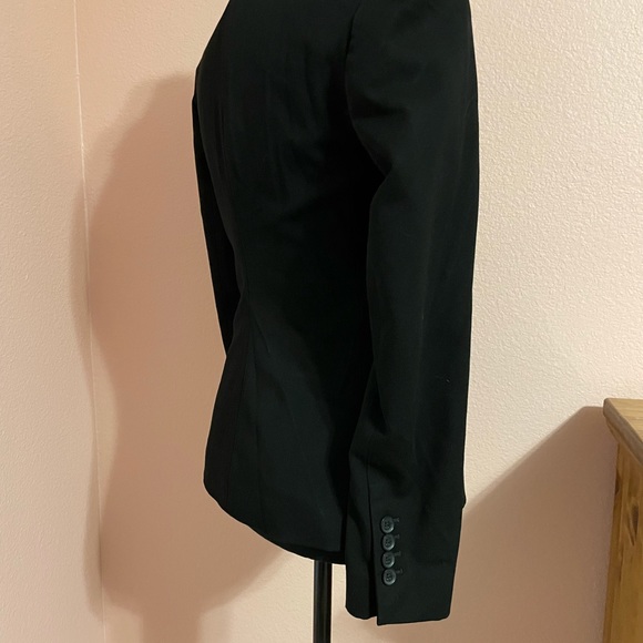 Express blazer/suit jacket size 2 - Picture 2 of 4